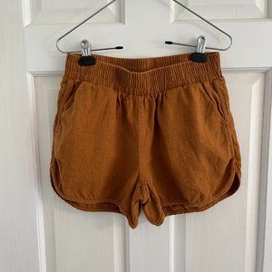 Beaton Linen running shorts (sm)